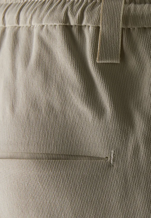 RACE EDITION TECH PANT