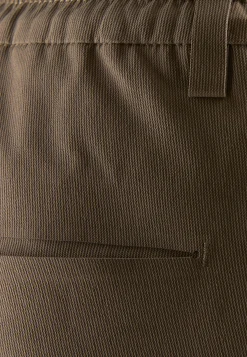 RACE EDITION TECH PANT