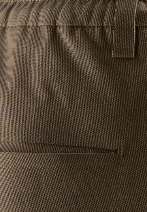 RACE EDITION TECH PANT
