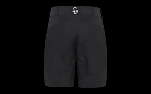 W SPRAY TECH SHORTS
