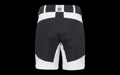W SPRAY TECH SHORTS